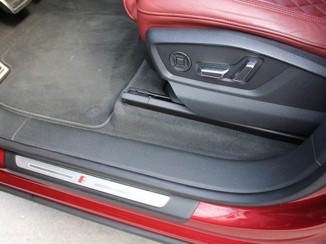 AUDI SQ8 TDI quattro tiptronic MHEV