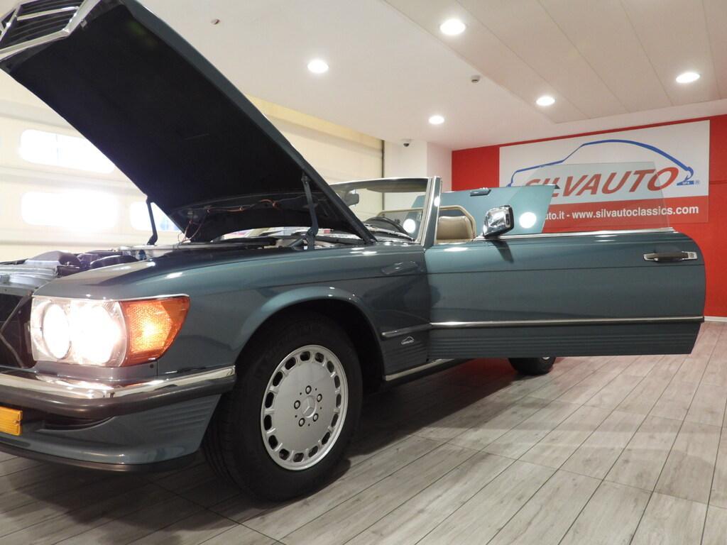 Mercedes SL Roadster 560 SL R107