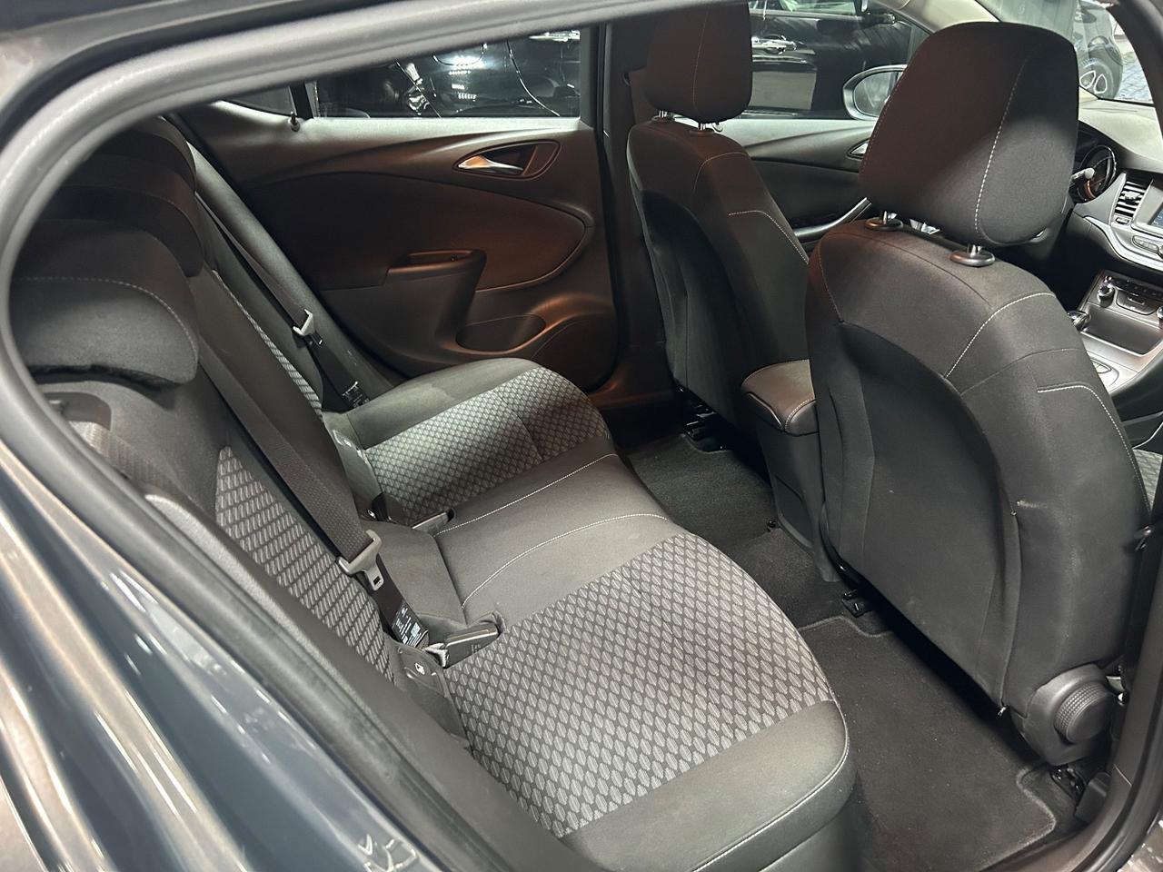 Opel Astra 1.6 CDTI EcoFLEX S&S 4 porte Elective