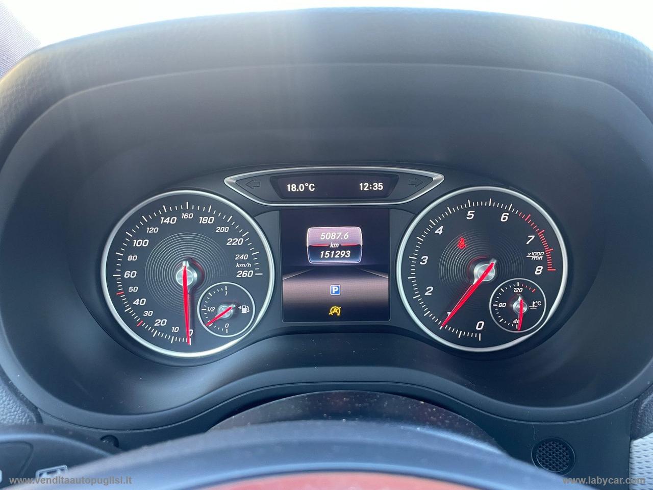 MERCEDES-BENZ B 180 Premium