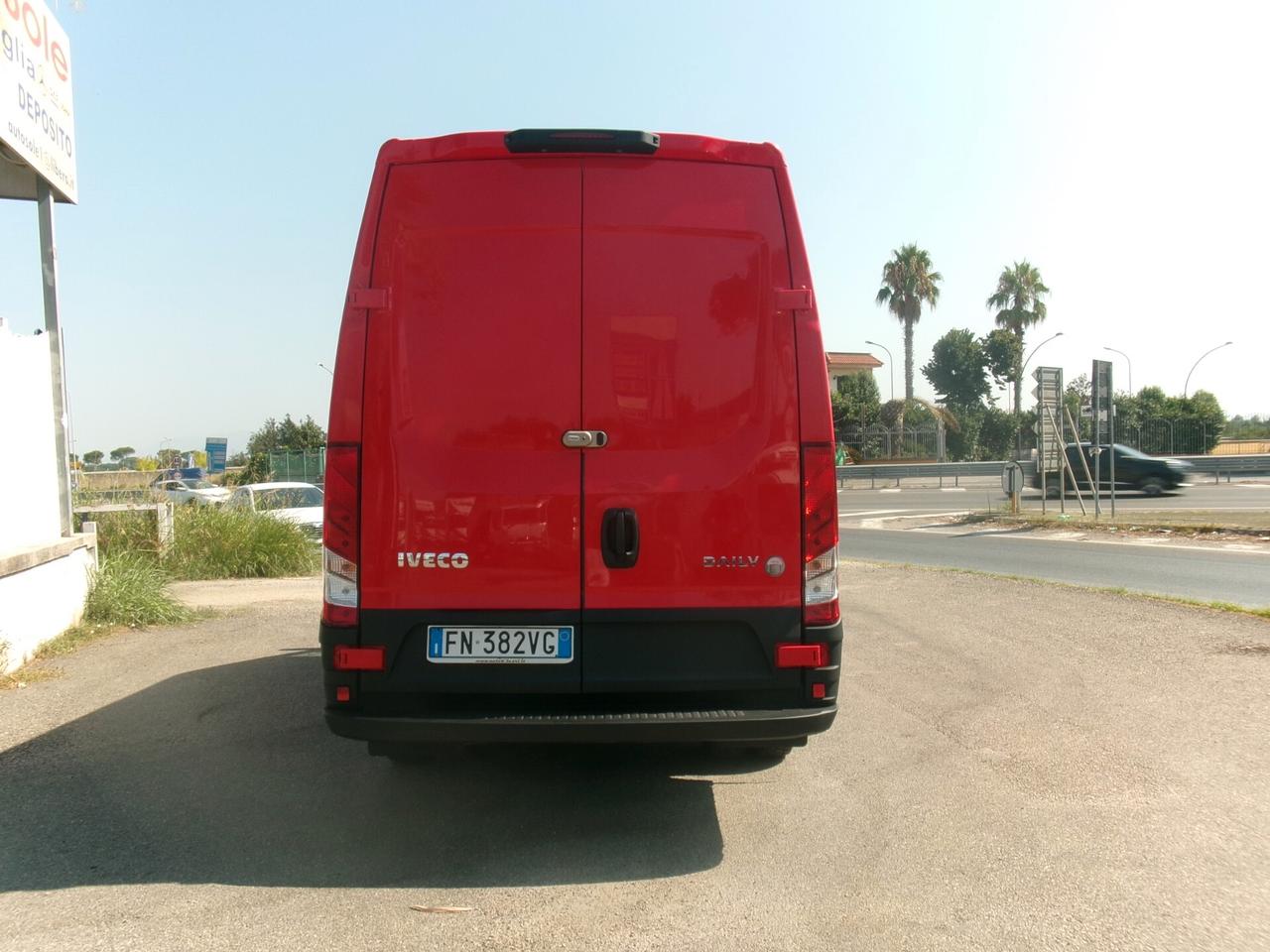 Iveco Daily 35C15 3000 150CV E6B FURGONE GEMELLATO P.3520 H2 **PERFETTO**