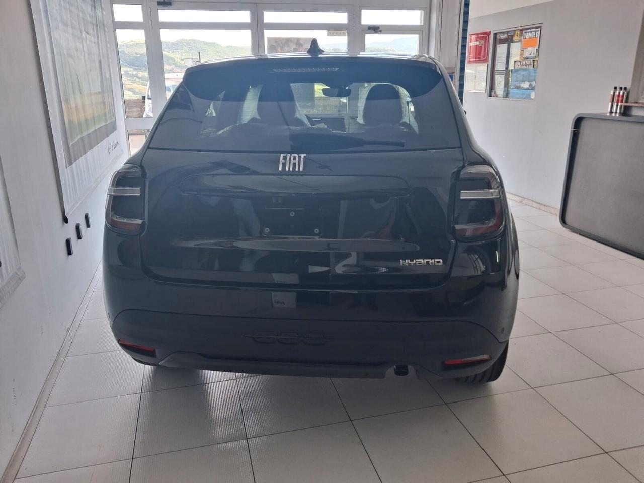 Fiat 600 Hybrid 110 CV DCT MHEV La Prima