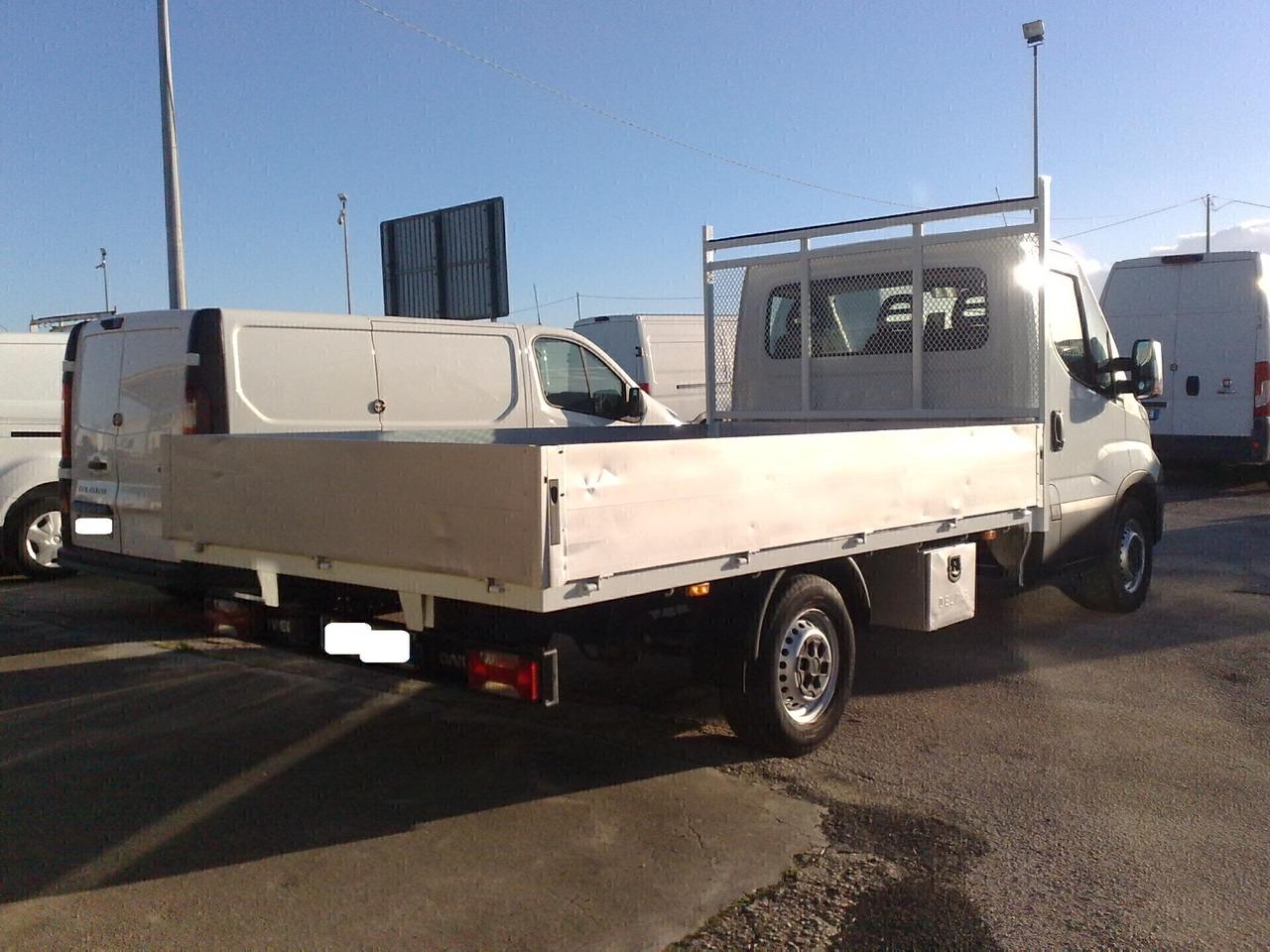 Iveco Daily 35s14 2.3hpt CASSONE FISSO - 2019
