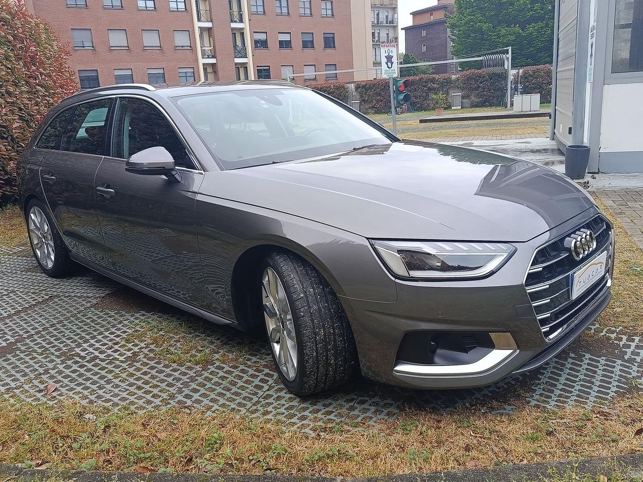 Audi A4 Business Advanced 2.0 35 TDI MHEV #10442