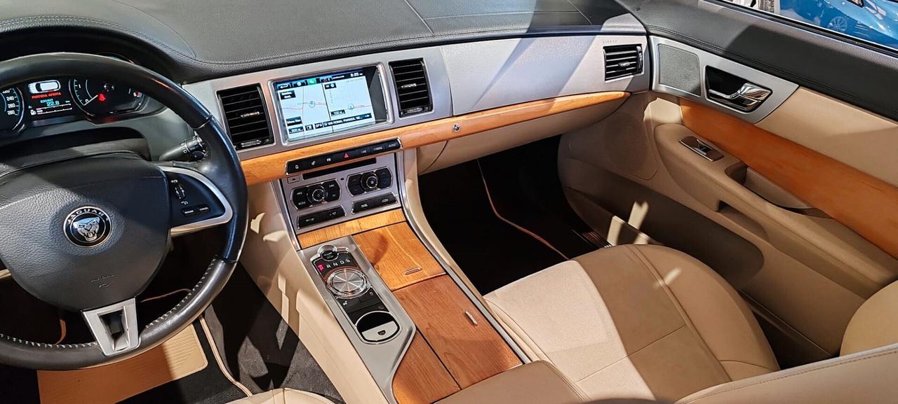 Jaguar XF Sportbrake 2.2 D Business Edition