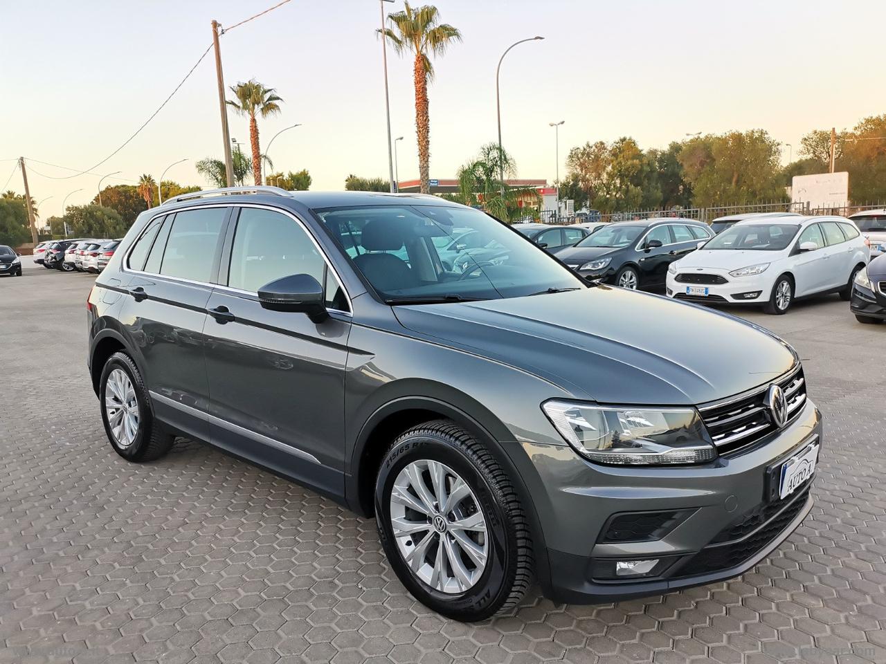 VOLKSWAGEN Tiguan 1.6 TDI Business BMT