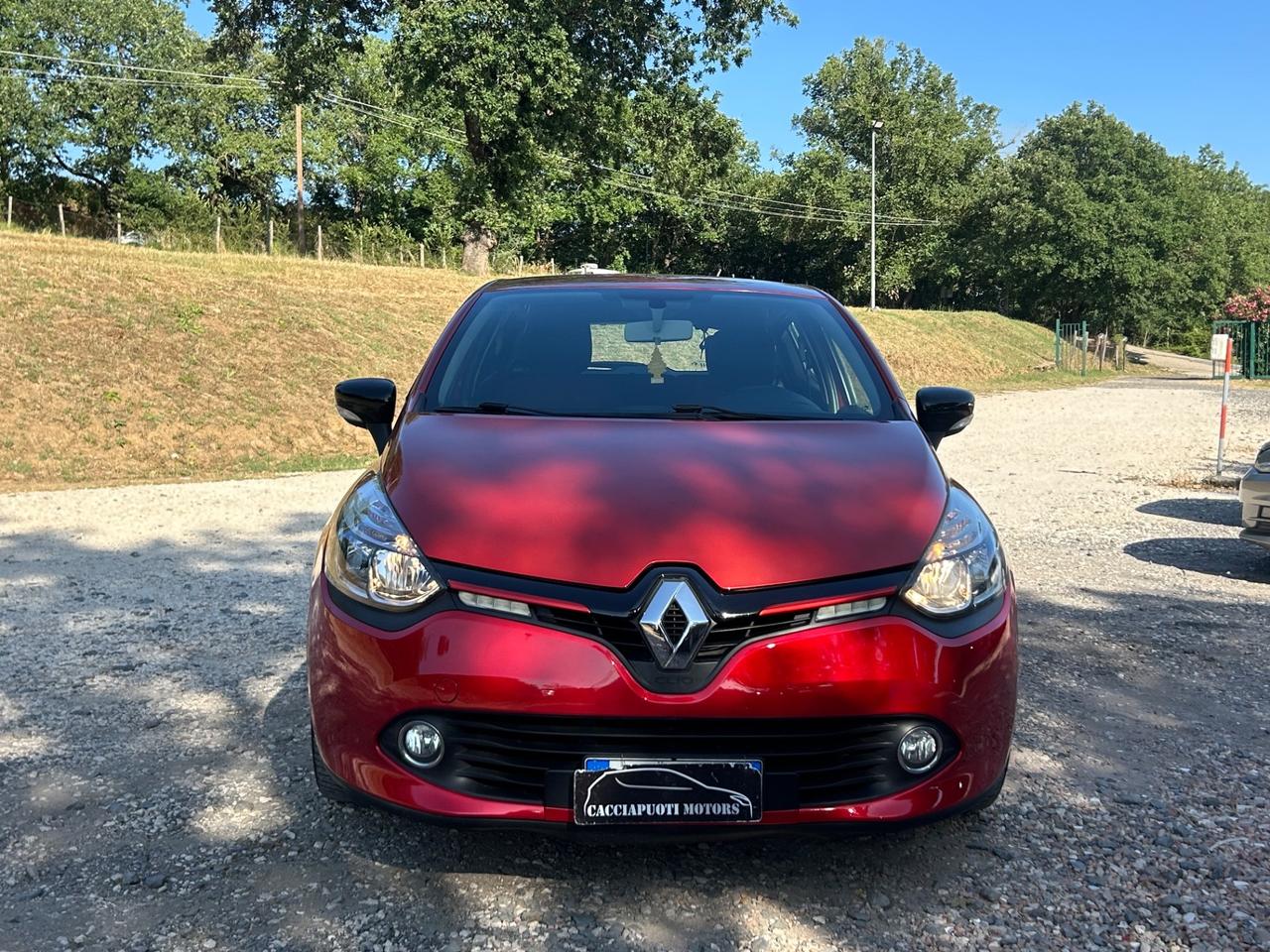 Renault Clio 1.2 75CV 5 porte Live neopatentati permute