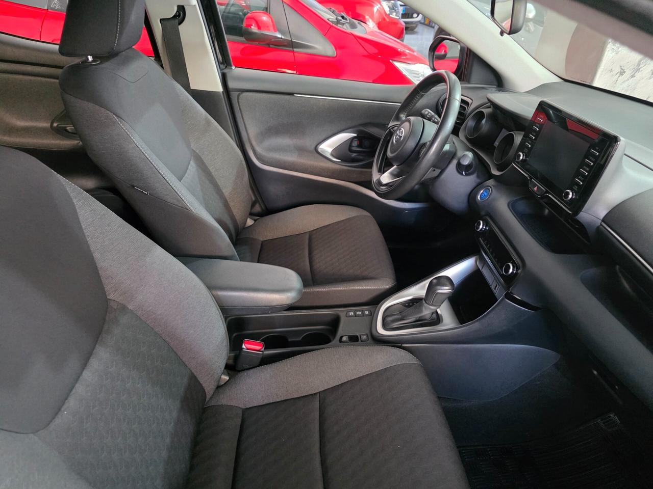 Toyota Yaris 1.5 Hybrid Trend 1 PROPRIETARIO