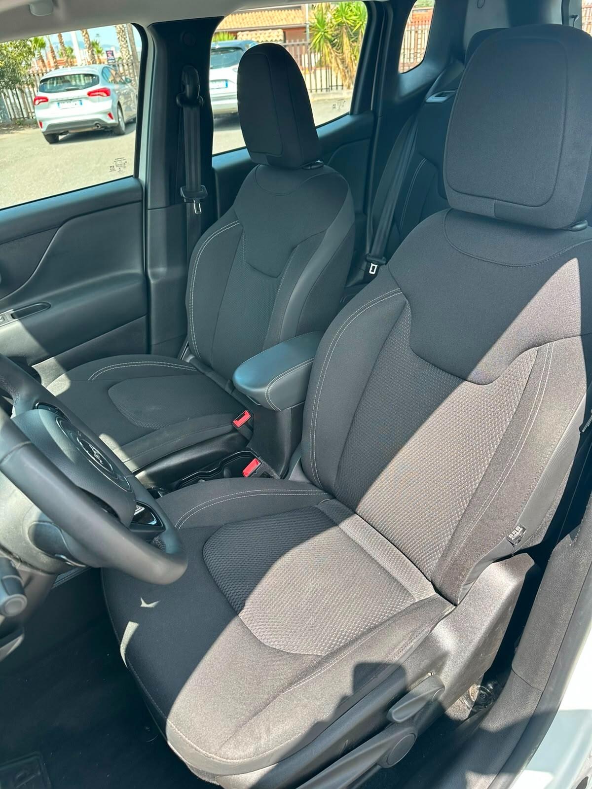 Jeep Renegade 1.6 Mjt 130 CV Limited Night Eagle