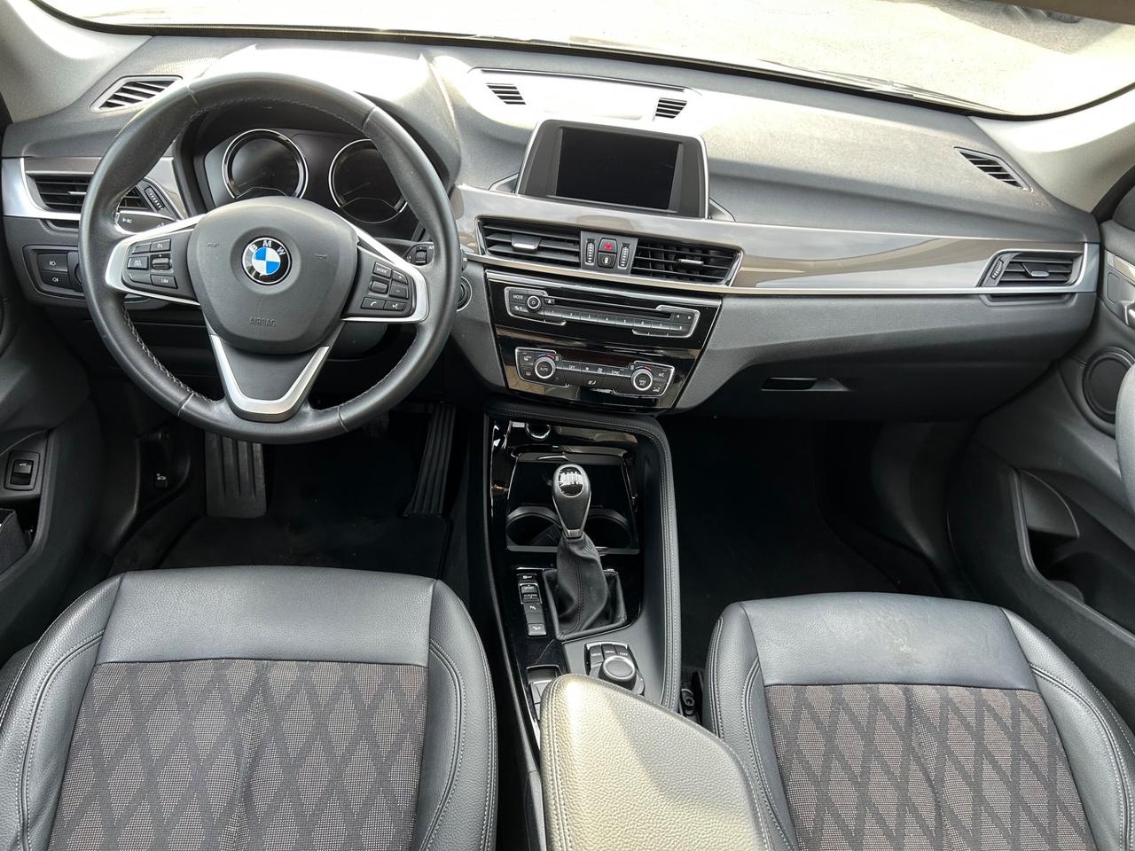 Bmw X1 xDrive18d X-LINE