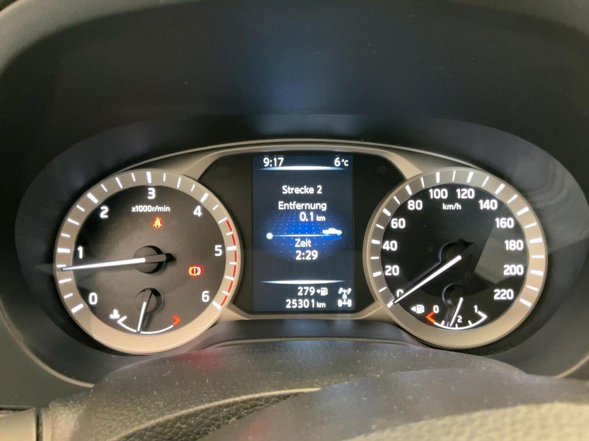 Nissan Navara 2.3 dCi 4WD King Cab Acenta