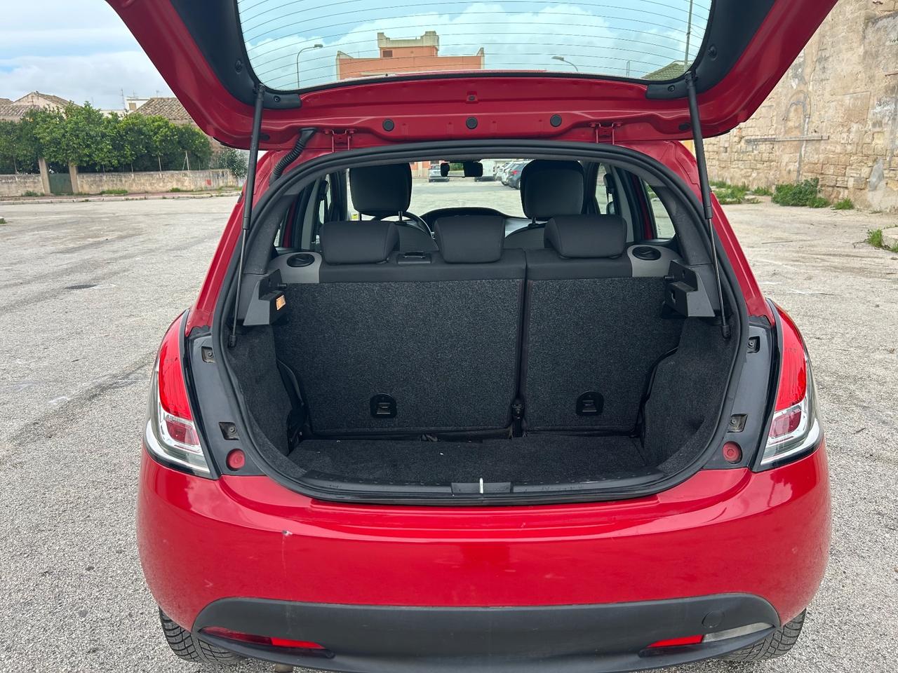 Lancia Ypsilon 1.2 69 CV 5 porte Elle