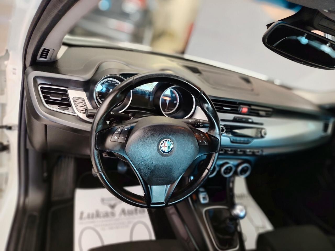 Alfa Romeo Giulietta 1.6 JTDm-2 105 CV Distinctive