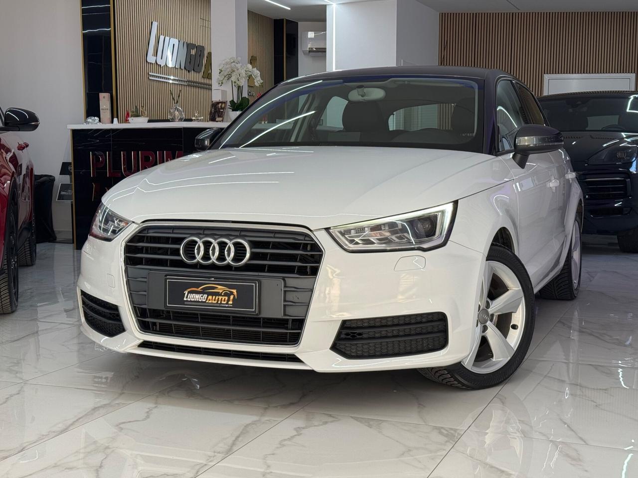 Audi A1 1.6 TDI 116CV S tronic Sport Bi-Color