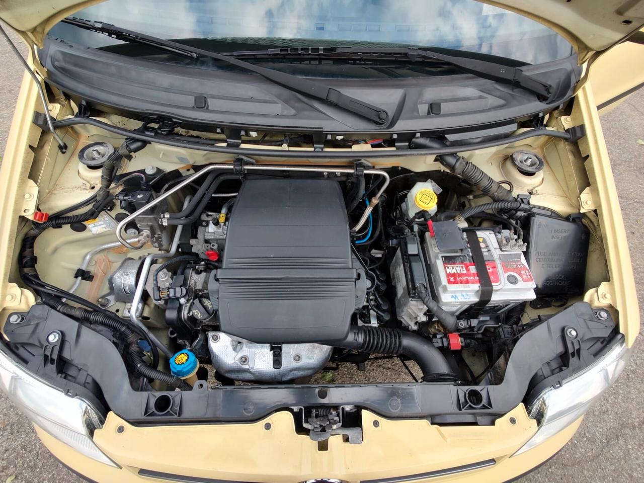 Fiat Panda 1.2 Dynamic NATURAL POWER MAMY, BENZINA\METANO, OK NEOPATENTATI, GARANZIA.12 MESI