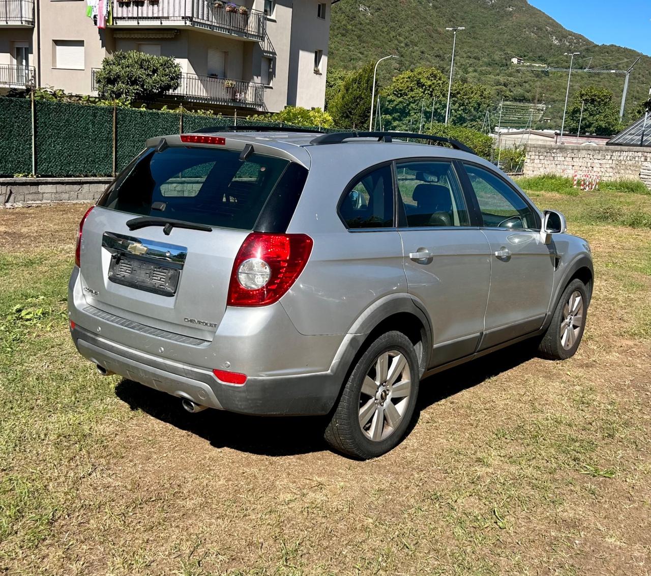 Chevrolet Captiva 2.0 4WD LTZ SOLO EXPORT