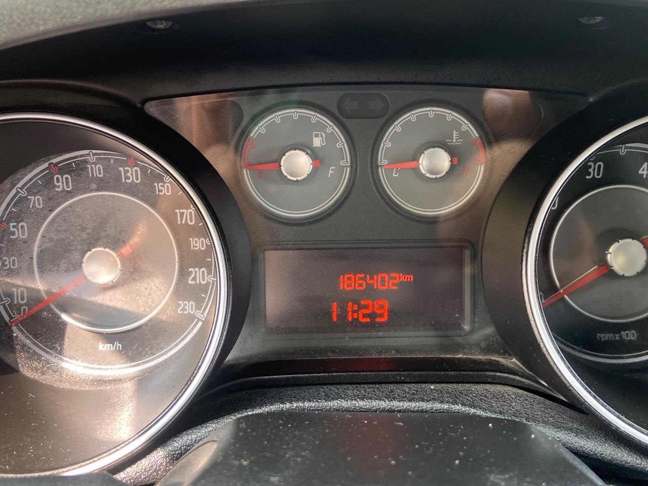 Fiat Punto 1.4 Benz 8V 5 porte Lounge 2013 EURO5B