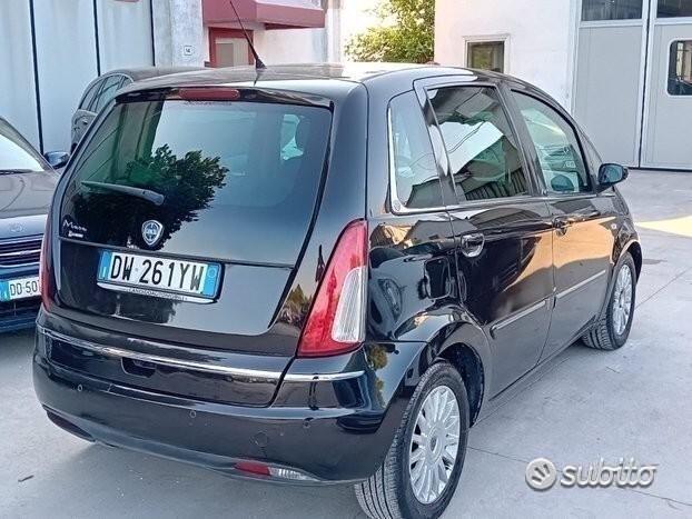 Lancia musa 1.6 tdi tetto panoramico 2009