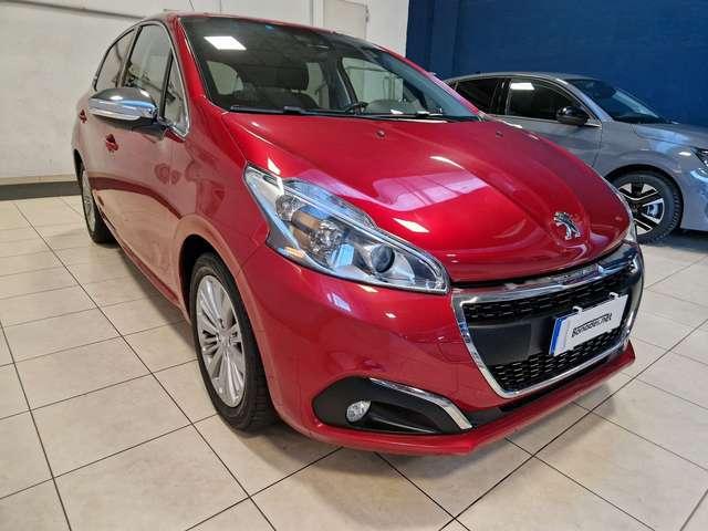 Peugeot 208 PureTech 82 5 porte Allure