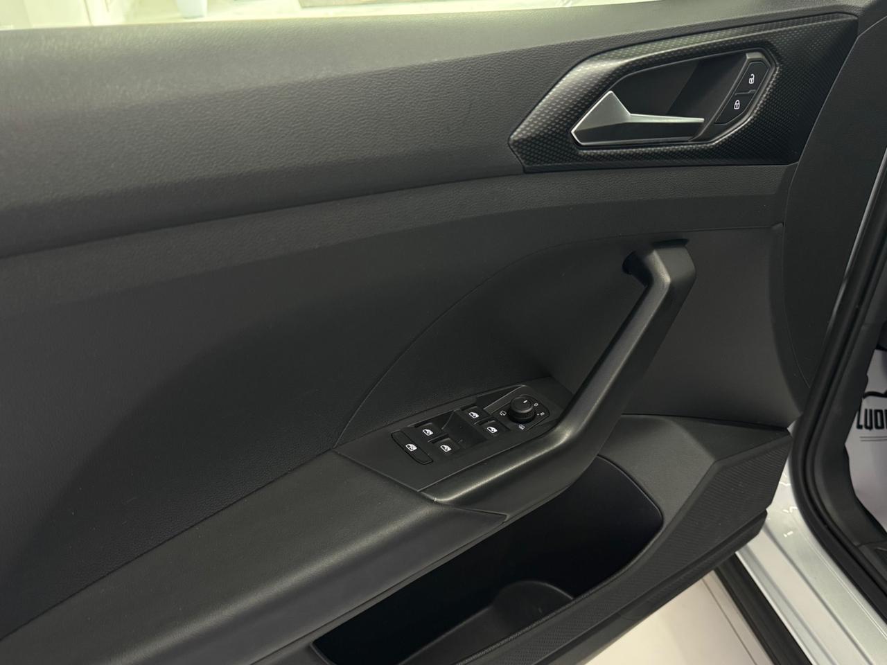 Volkswagen T-Cross 1.0 TSI Full Optional