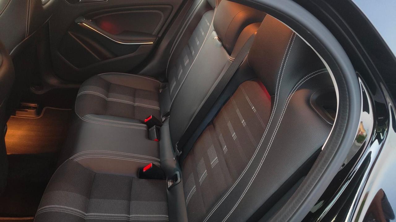 Mercedes-benz GLA 180 Sport