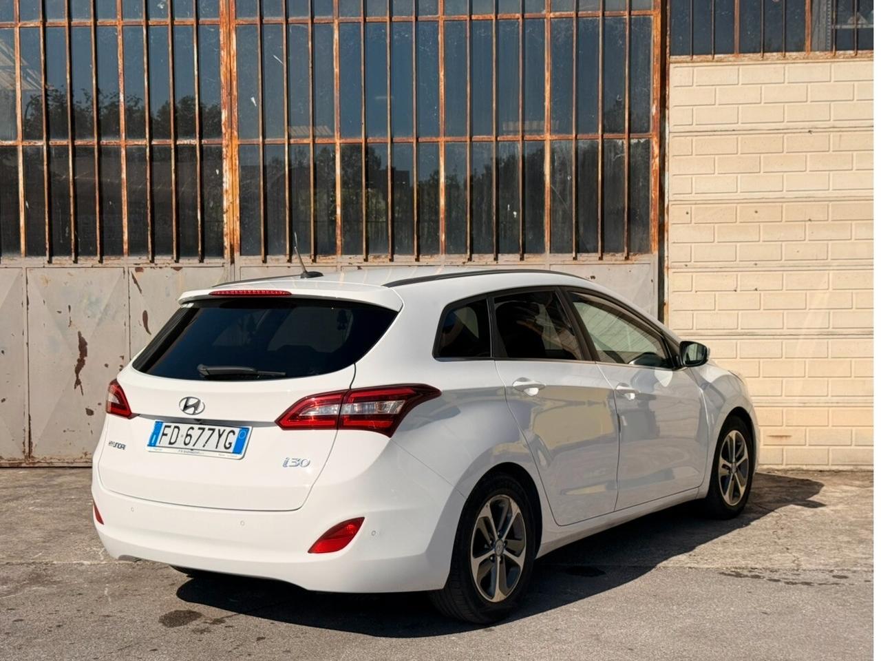 Hyundai i30 Wagon 1.6 CRDi Go!