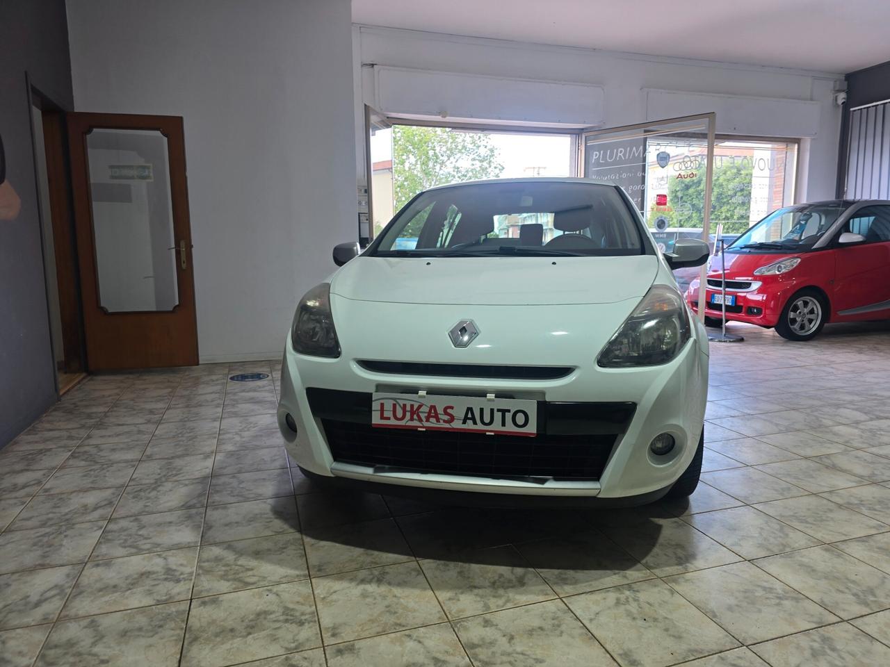 Renault Clio 1.2 16V 5 porte Dynamique