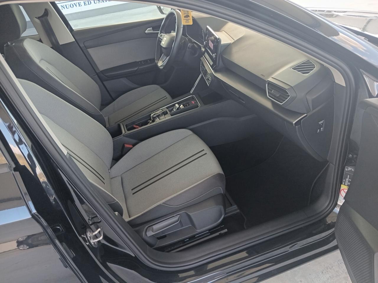 LEON1.0 TSI 110 CV Style AUTOM PALETTE F1 PERFETTA QUAL PROVA