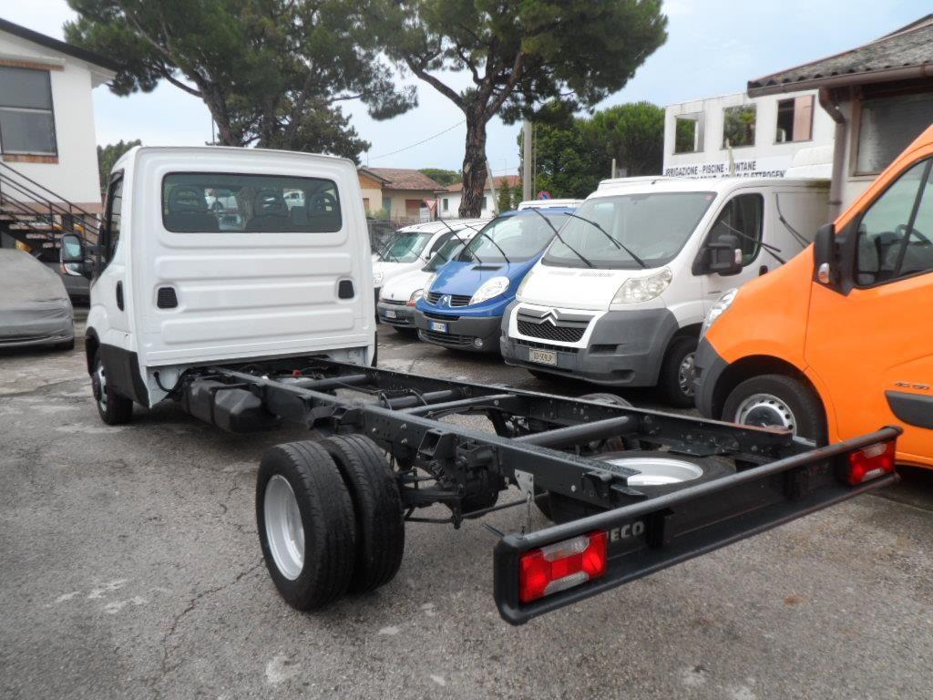 Iveco DAILY 35-150 TELAIO 4100 , Bianco