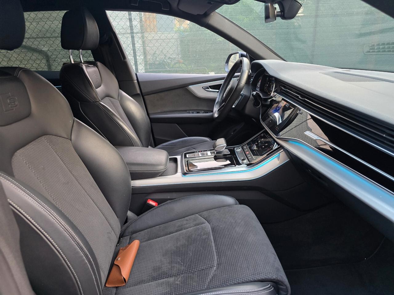 Audi Q8 50 TDI 286 CV quattro tiptronic Sport