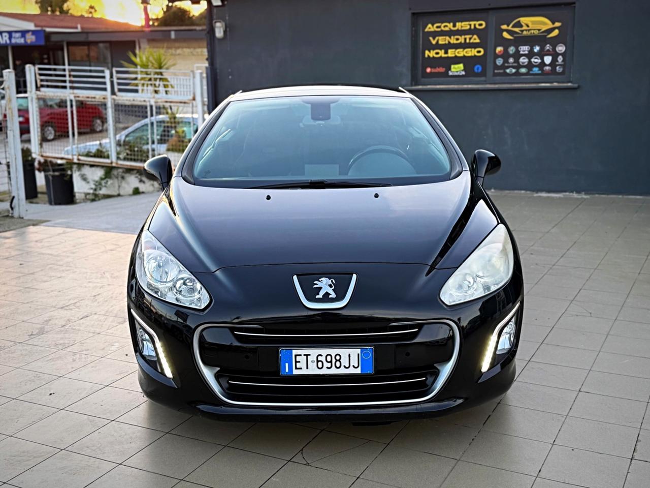 Peugeot 308 1.6 e-HDi 115CV Stop&Start CC Allure