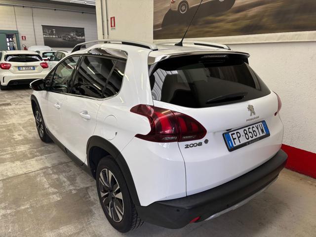 PEUGEOT 2008 1° serie PureTech 82 Allure