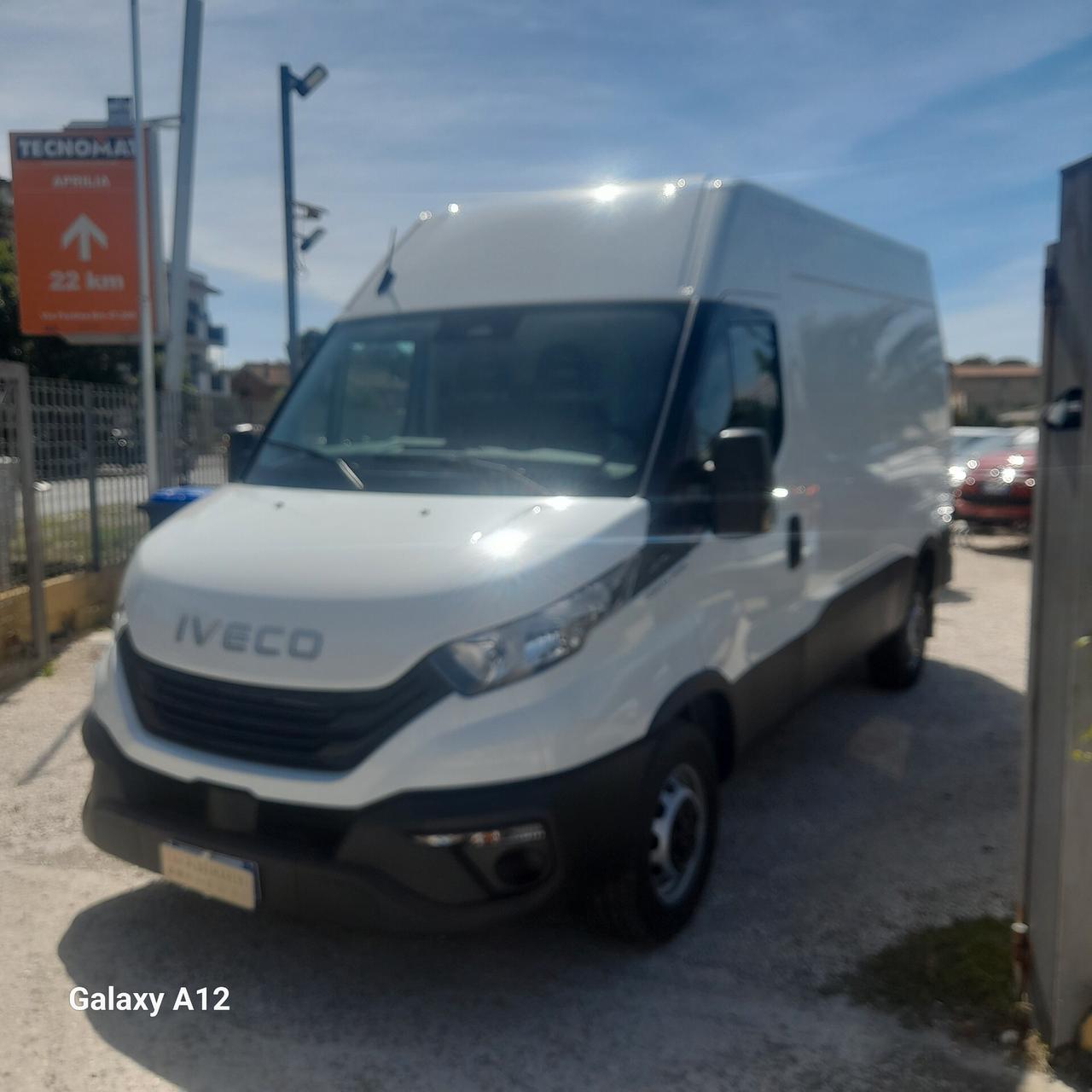 Iveco Daily 35S12V 2.3 HPT PM-TN Furgone