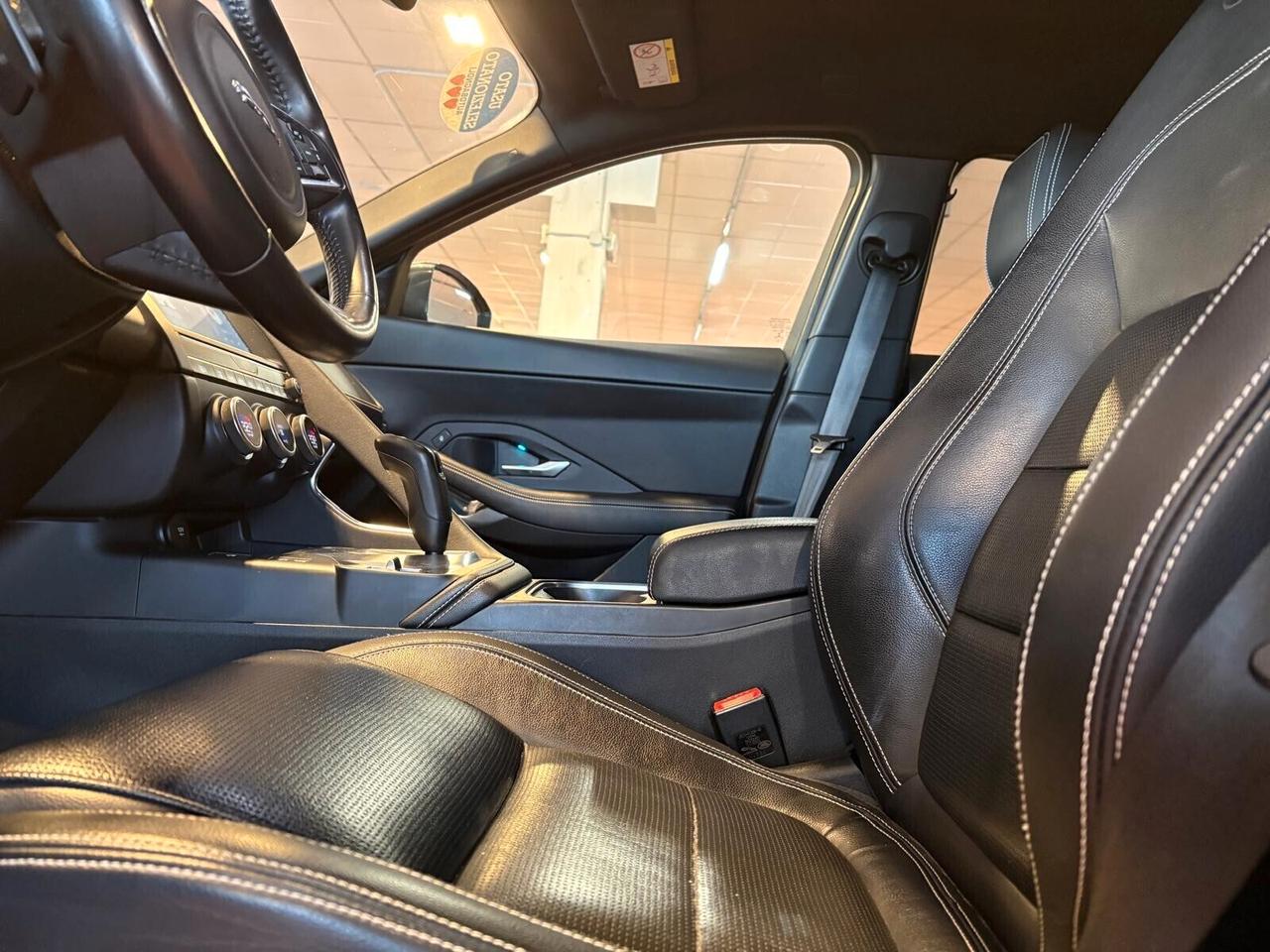 Jaguar E-Pace R-DYNAMIC S 2.0D AWD aut.