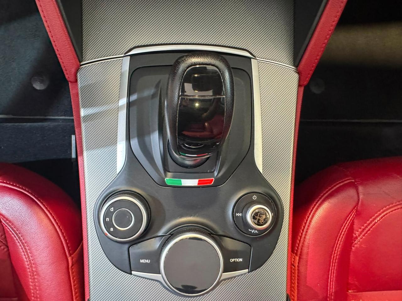 Alfa Romeo Stelvio 2.2 Turbodiesel 210 CV AT8 Q4 Executive