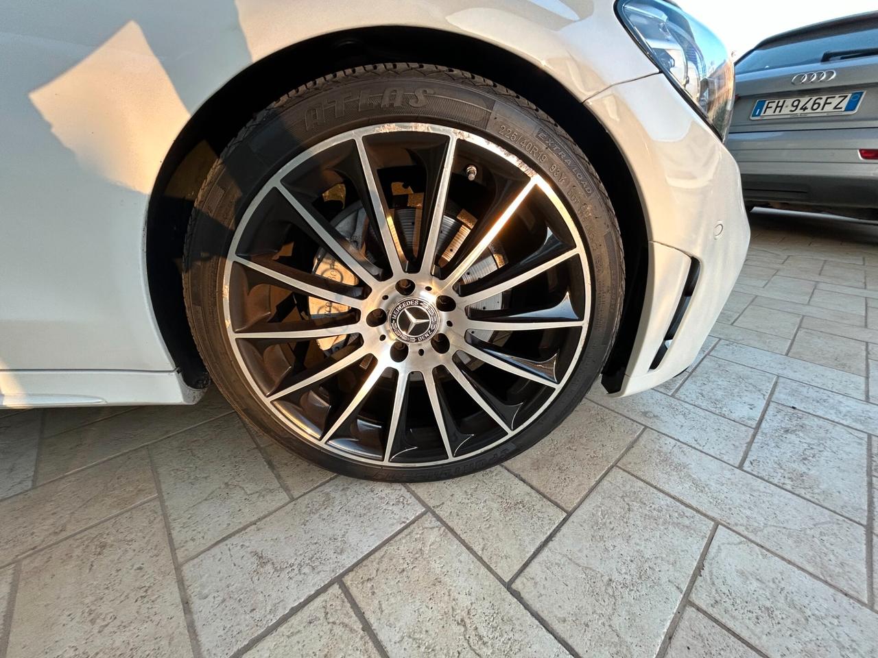 MERCEDES-BENZ C 200 D AUTOMATICA PREMIUM