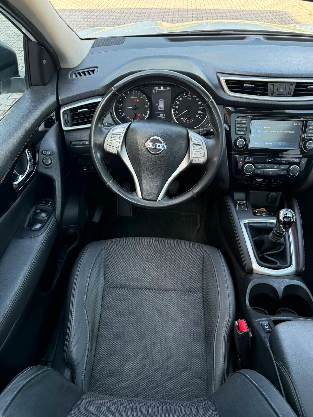 Nissan Qashqai 1.6 dCi 2WD Tekna full optional