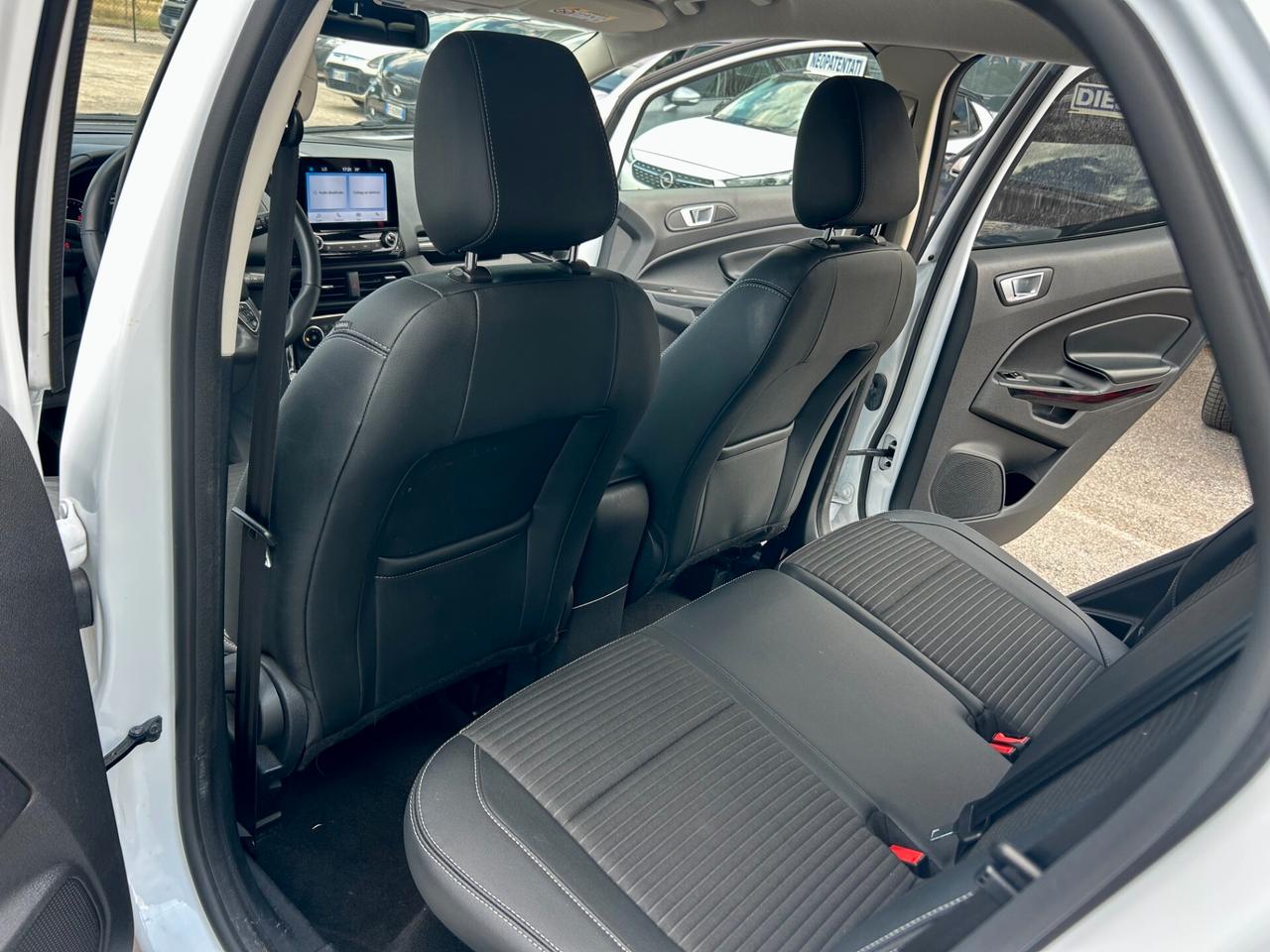 Ford EcoSport 1.0 cc 125 CV Titanium + GANCIO
