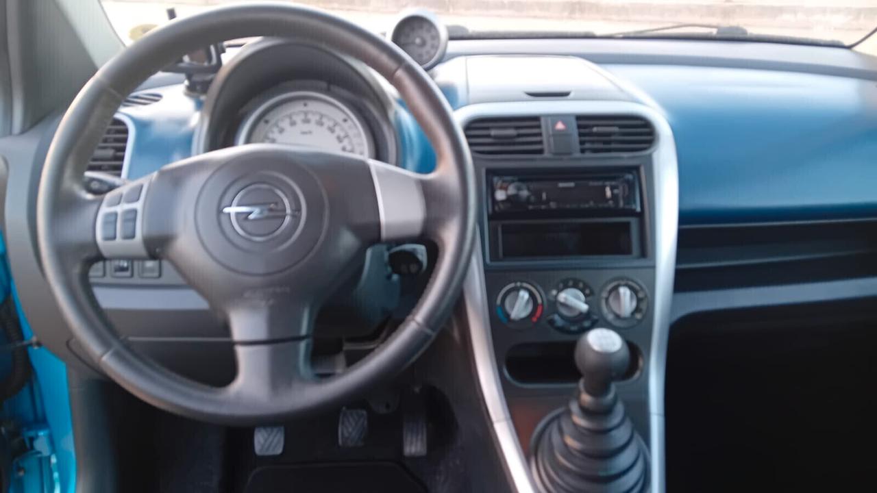 Opel Agila 1.0 12V 65CV Enjoy