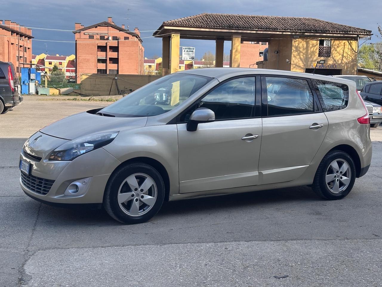 Renault Scenic Scénic 1.5 dCi 110CV Dynamique 7 Posti