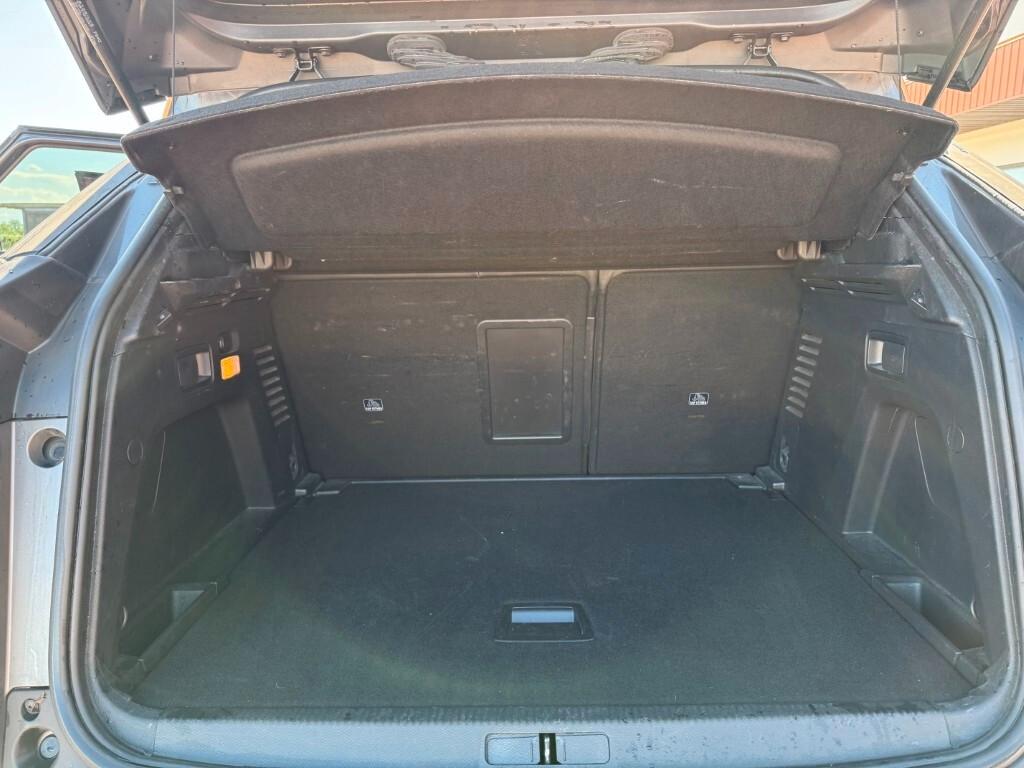 Peugeot 3008 BlueHDi 130 S&S EAT8 Allure Pack