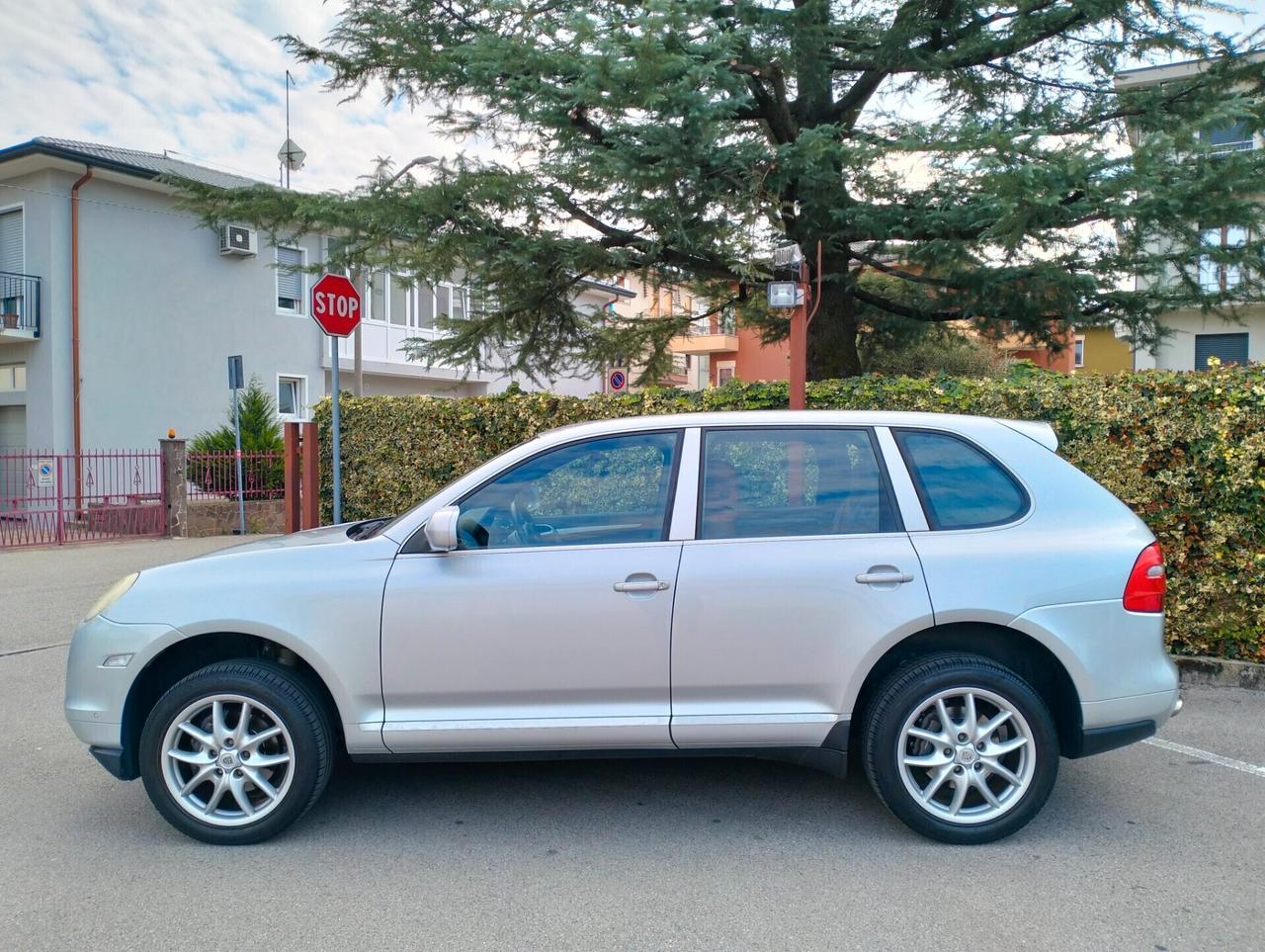 Porsche Cayenne 3.6 2007 restyling