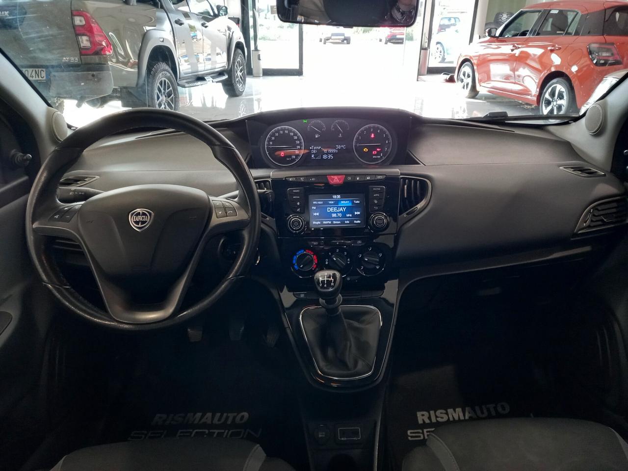 Lancia Ypsilon 1.2 69 CV 5 porte GPL Ecochic Platinum