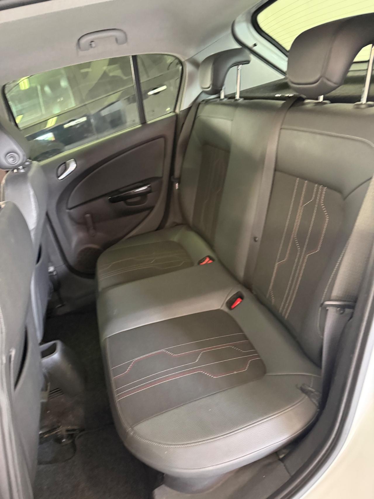AUTOMATICA Opel Corsa 1.2 5 porte Sport