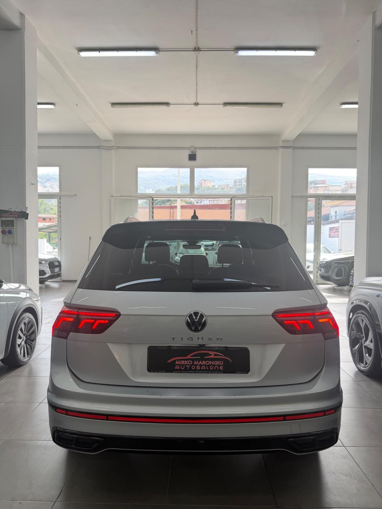 VW Tiguan 2.0 150 CV DSG R-Line FINANZIABILE