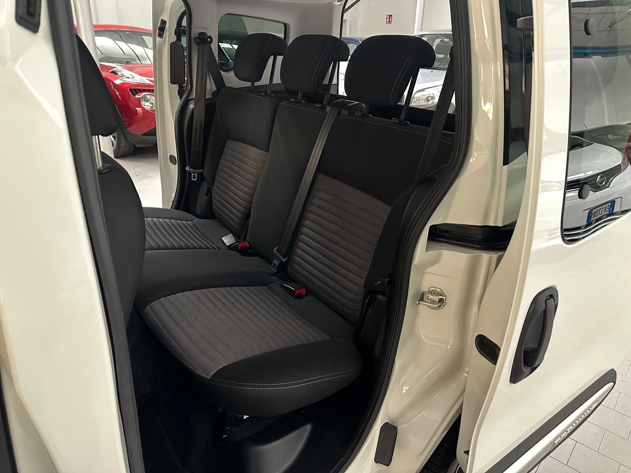 Fiat Qubo 1.3 MJT 95 CV Trekking