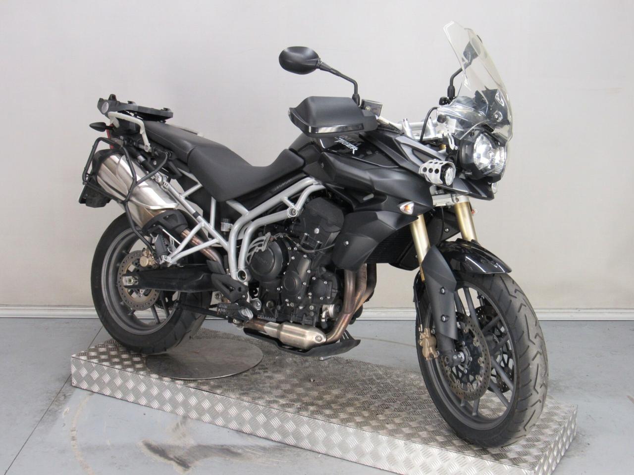 Triumph Tiger 800