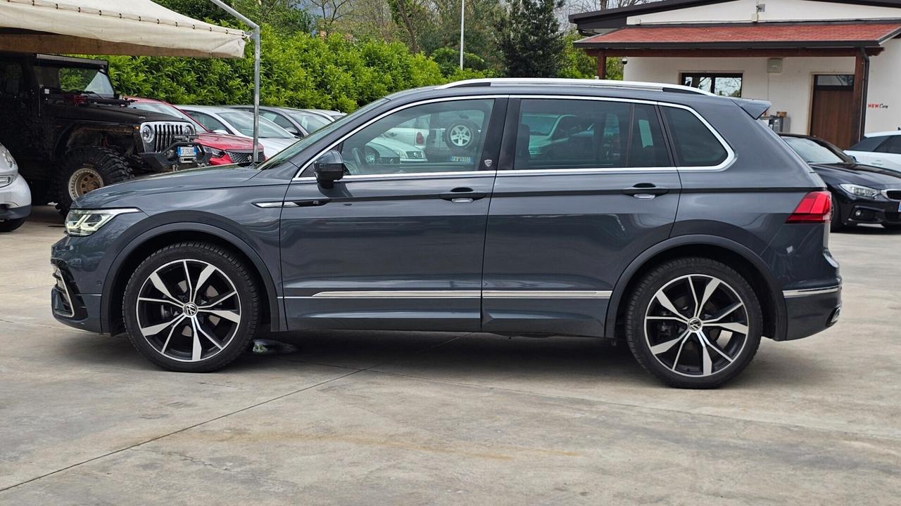 Volkswagen Tiguan 2.0 TDI 150 CV SCR DSG 4MOTION R-Line