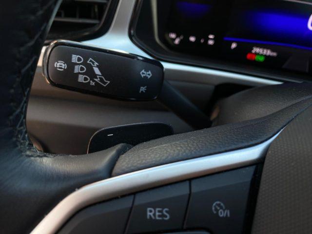 VOLKSWAGEN T-Roc 2.0 TDI SCR 150CV DSG Life BICOLOR