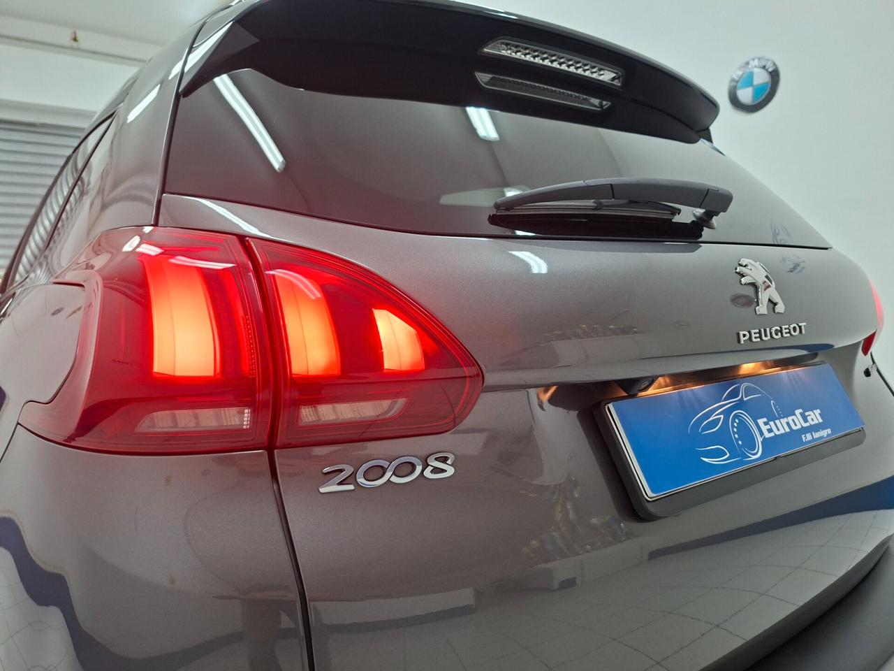 Peugeot 2008 1.6 BlueHDi 100cv GT Line